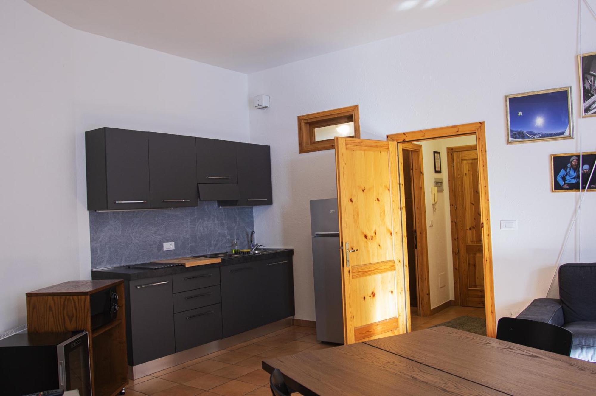 Base Camp Alpine Apartments Breuil-Cervinia Szoba fotó